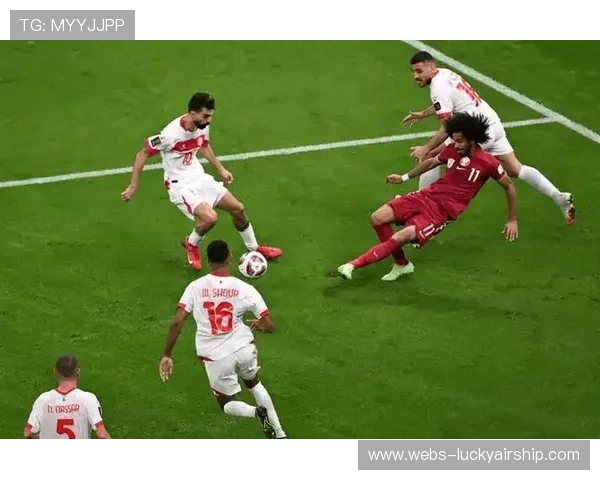 汉堡vs勒沃库森：北方德比火药味十足