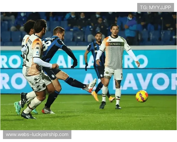 意甲第30轮焦点战:佛罗伦萨vs国际米兰保级对决战 意甲第30轮焦点战:佛罗伦萨vs国际米兰保级对决战