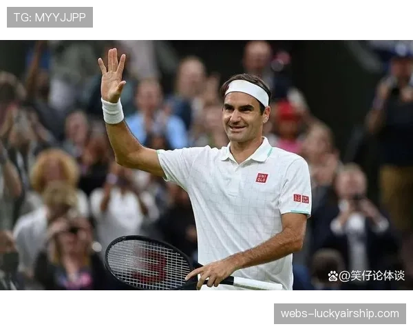 摩纳哥围场花絮：汉密尔顿与网坛名将费德勒一同现身游艇派对